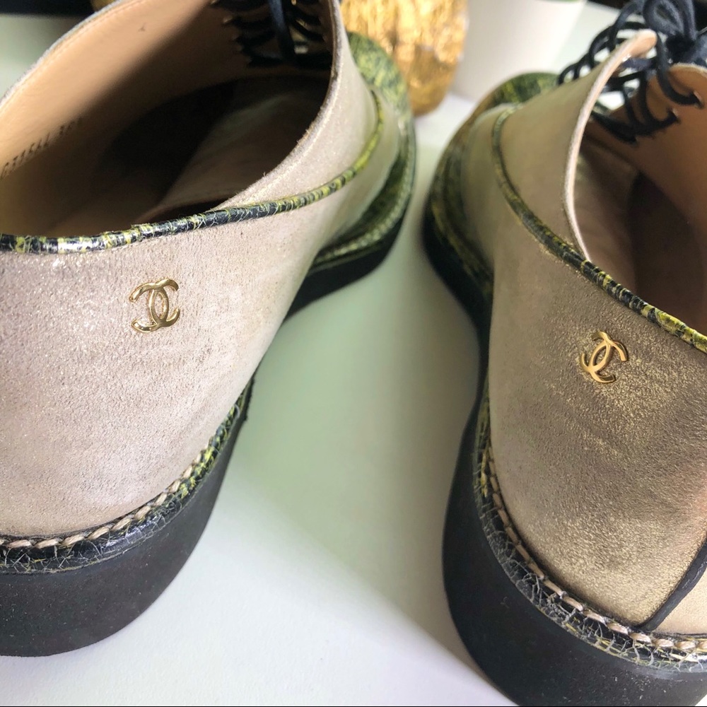 Chanel Authentic Lace Up Oxfords W/ Box 38.5 - Picture 6 of 8